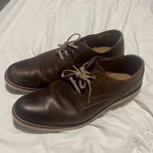 Brown Dockers Dress Shoes